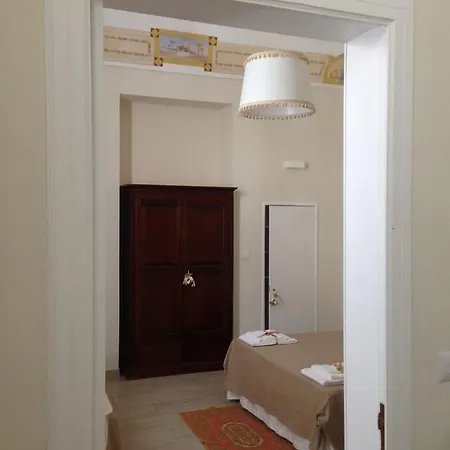 Gino's House * גלאטינה